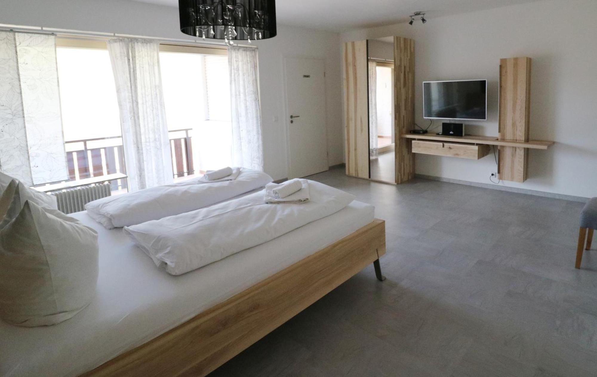 Spechtsboden C4- hochwertige Ferienwohnung mit 2 Schlafzimmer in Todtnauberg- Ski In&ski out, Feldberg Exterior foto
